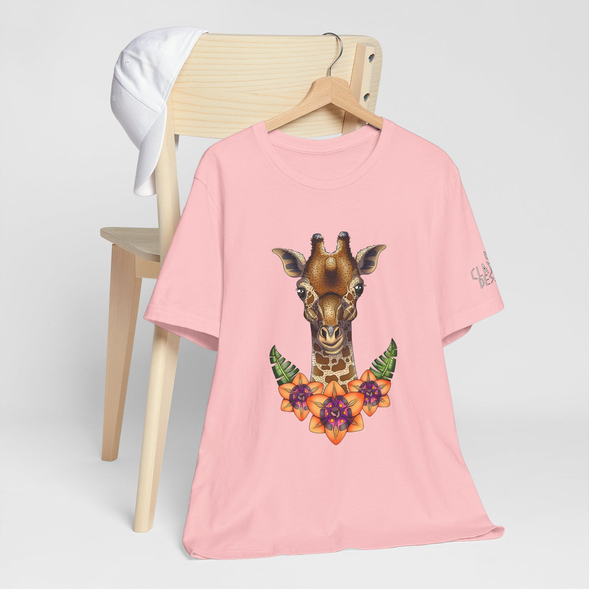 Giraffe Unisex Jersey Short Sleeve Tee