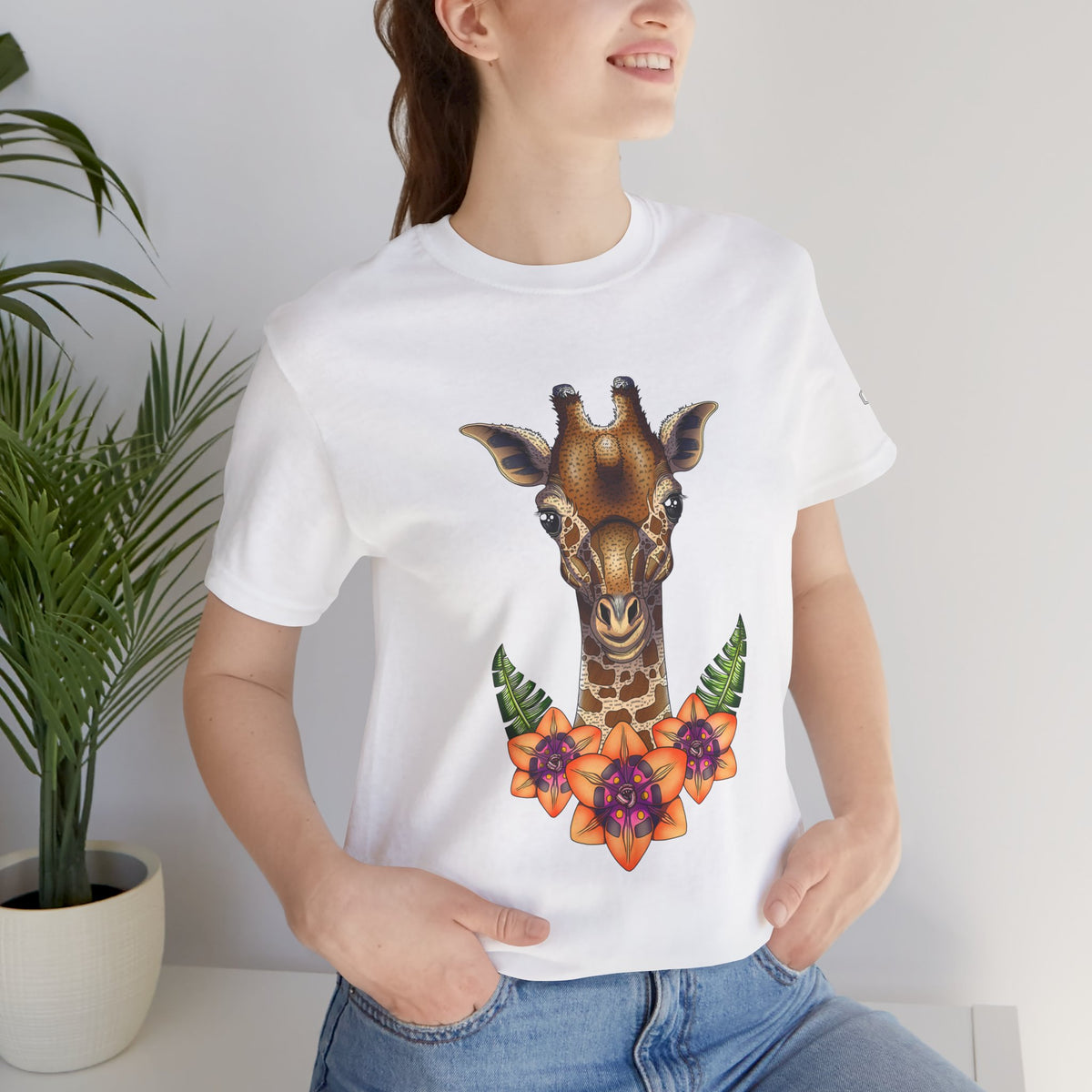 Giraffe Unisex Jersey Short Sleeve Tee